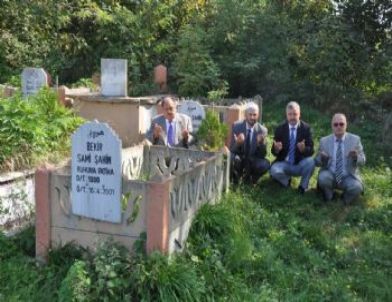 Merhum Müftüler İle Şehit Binbaşıya Dua