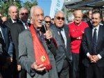 HAKAN ŞÜKÜR - ‘Altın Ayaklar’a Eskişehirsporlu Taraftarlar Tepki Gösterdi