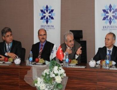 Ekonomi Uzmanlarından Etü’ye Ziyaret