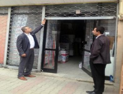 Hırsızlar, Çeyrek Tonluk Kasayı Çaldı (özel)