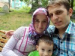 MUSTAFA YIĞIT - Van Depreminde Ölen Öğretmen ve Ailesi Anıldı