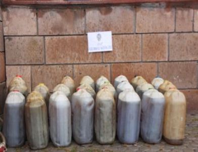 Ahlat’ta Kaçak Akaryakıt Ele Geçirildi