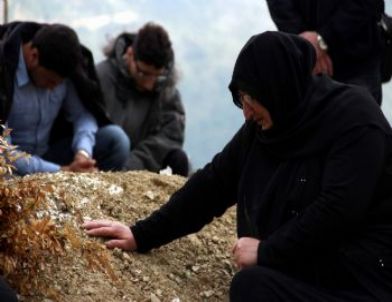 Şehit Başsavcı’nın Mezarına Ziyaret