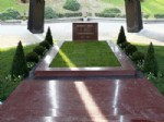 Turgut Özal’ın yeni mezarı beğeni topladı