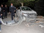 Ankara'da Kontrolden Çıkan Otomobil, Yayaların Arasına Daldı: 6 Yaralı
