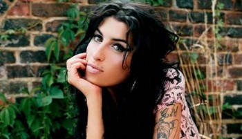 Amy Winehouse müzikali 2013'te sahnede