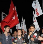 Ankara'daki yürüyüşe katılmak isteyenlere izin verilmedi Haberi