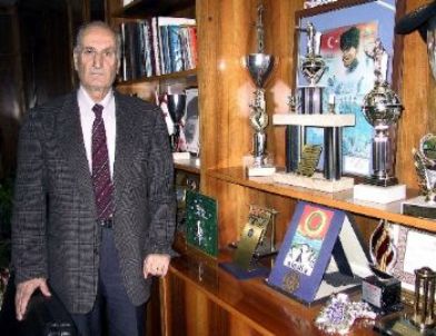 Bediüzzaman'ın Avukatlığını Da Üstlenen Doğanata Son Yolculuğuna Uğurlanacak