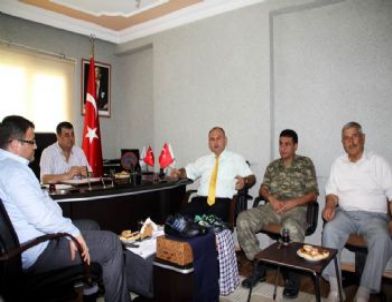 Erzin Ticaret ve Sanayi Odasından Kıyafet Yardımı