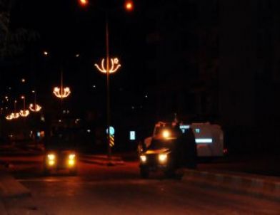 Cizre'deki Olaylar Gece De Devam Etti