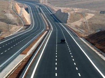 Otoyol ve köprü özelleştirmesine 3 teklif