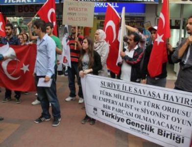 Tgb’li Gençlerden 'tezkere' Eylemi