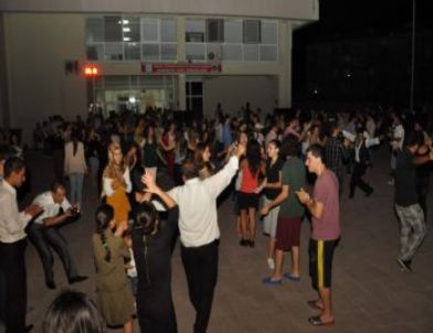 Yurt Öğrencilerine 'Hoş Geldin Partisi'