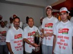 BASKETBOL KULÜBÜ - Bandırma Kırmızı Şampiyonluk Kupasını Kurucu Başkan Vural Görener'e Götürdü