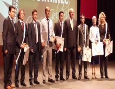 Serbest Muhasebeciler ve Mali Müşavirler Ruhsatlarını Aldı