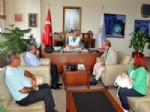 SUAT YıLDıZ - Sivil Toplum Derneklerinden Başkan Türk'e Ziyaret