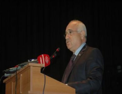 Tbmm Başkanı Çiçek'ten 'Türkçe' Uyarısı