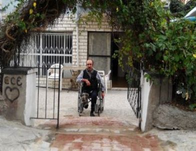 Çankaya Belediyesi, Engelli Vatandaşın Talebini Anında Yerine Getirdi