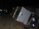 FATMA ESEN - Otobüs Yoldan Çıktı, 2 Kişi Öldü 28 Kişi Yaralandı