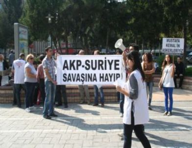 TGB Üyeleri’nden Savaşa Hayır Protestosu