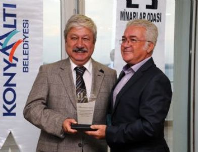 Güllük Caddesi Düzenlemesine Mimarlar Odası’ndan Ödül