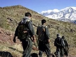 İran sınır karakollarını PJAK'a verdi... Dağa çıkanlar öldürülecek