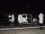 İskenderun'daki Patlama Sonrası Araçtan Geriye Motor Aksanı Kaldı