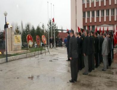 Atatürk, Ölümünün 74. Yıldönümünde Erzurum’un Pasinler İlçesi'nde Anıldı