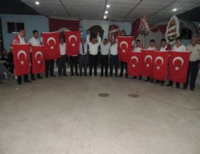 Chp’li Akar Asker Uğurladı