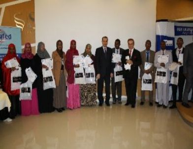 Somalili 16 Doktor ve Hemşire Daha Eğitimlerini Tamamladı