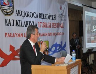 Akçakoca'da 17. Bilgi Festivali Yapıldı