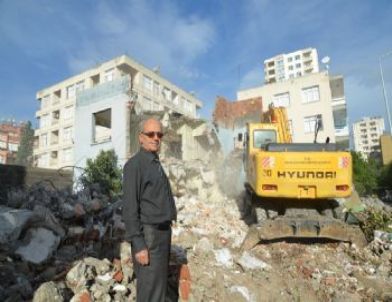 Adana’da Bulvar “yıkımı” Devam Ediyor