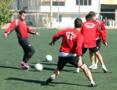 Şahinbey Belediye Futbol Takımı Elazığ Spor Maçı Hazırlıklarını Sürdürüyor