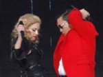 PSY - Madonna, ''Gangnam Style''ın Yıldızı İle Sahneye Çıktı