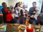 DOĞUM GÜNÜ PARTİSİ - Ece Uslu'dan köpeğine müthiş doğum günü partisi