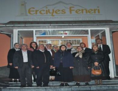 Ak Parti Sosyal İşler Komisyonu Erciyes Feneri'ni Ziyaret Etti