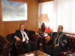 YALıNCAK - Al Rubaen Yönetim Kurulu Başkanı Muhammet Al-rubaen’den Vali Kızılcık’a Ziyaret