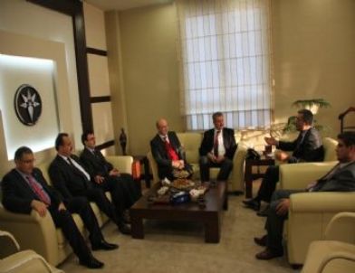 Mali Müşavirlerden Konuk’a Ziyaret