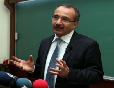 Milli Eğitim Bakanı Prof. Dr. Ömer Dinçer Atatürk Üniversitesi’ni Ziyaret Etti