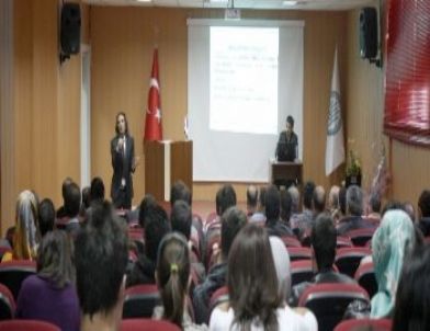 Bitlis Eren Üniversitesi'nde Erasmus Tanıtım Toplantısı Yapıldı