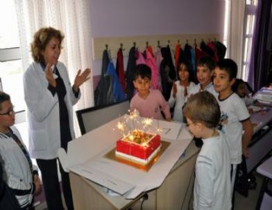 Kardelen Koleji’nde Gökyüzünde Doğum Günü Kutlaması