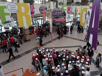 İstanbul'da kitap dolu günler başladı