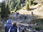 GÜZELYAYLA - Gümüşhane ve Trabzonlu Dağcılar Ortak Yürüyüş Düzenledi