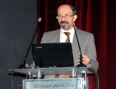 Üniversitede Transgenik ve Klon Hayvan Üretimi Anlatıldı