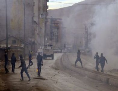 Pkk’lı Özcan’ın Cenazesi Sonrasında Olaylar Çıktı