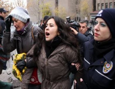 Baltalı Ölüme Zincirli Protesto