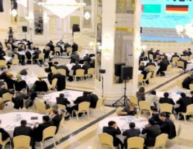 Türkmenistan'da Alman Ekonomi Günü Düzenlendi