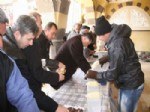 ZEMZEM - Yozgat’ta 3 Bin Kişiye Aşure Dağıtıldı