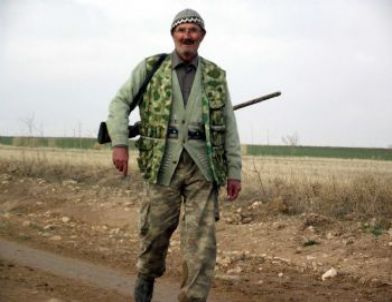 76’lik Avcı Her Gün 20 Kilometre Yürüyor