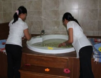 Yeşil Çay Banyosuna Yoğun İlgi